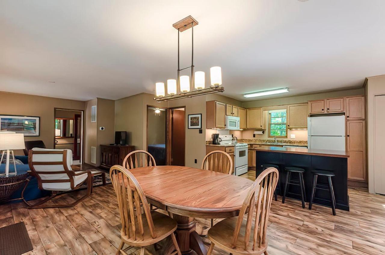 Secluded Oasis W Hot Tub, Screened-In Porch, Wifi! Berkeley Springs Exterior foto